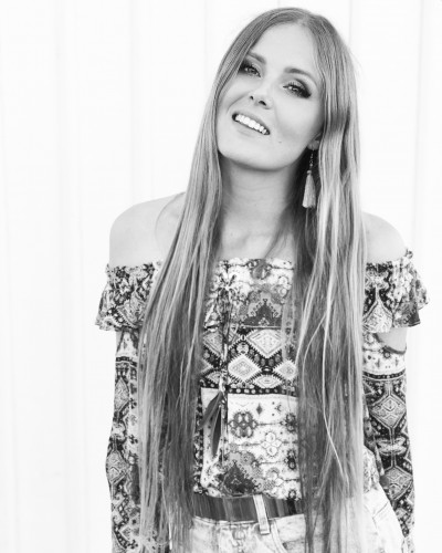 Cecilia-Kallin-singer-songwriter